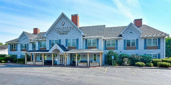 Country Inn & Suites by Radisson, Mount Morris, NY image 1